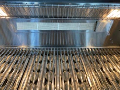 Artisan Professional 32" 3 Burner Grill With Rotisserie, Light & Cart - ARTP-32C -Weber Shop Artisan ARTP Rotis Burner 12419.1671036966.1500.1500