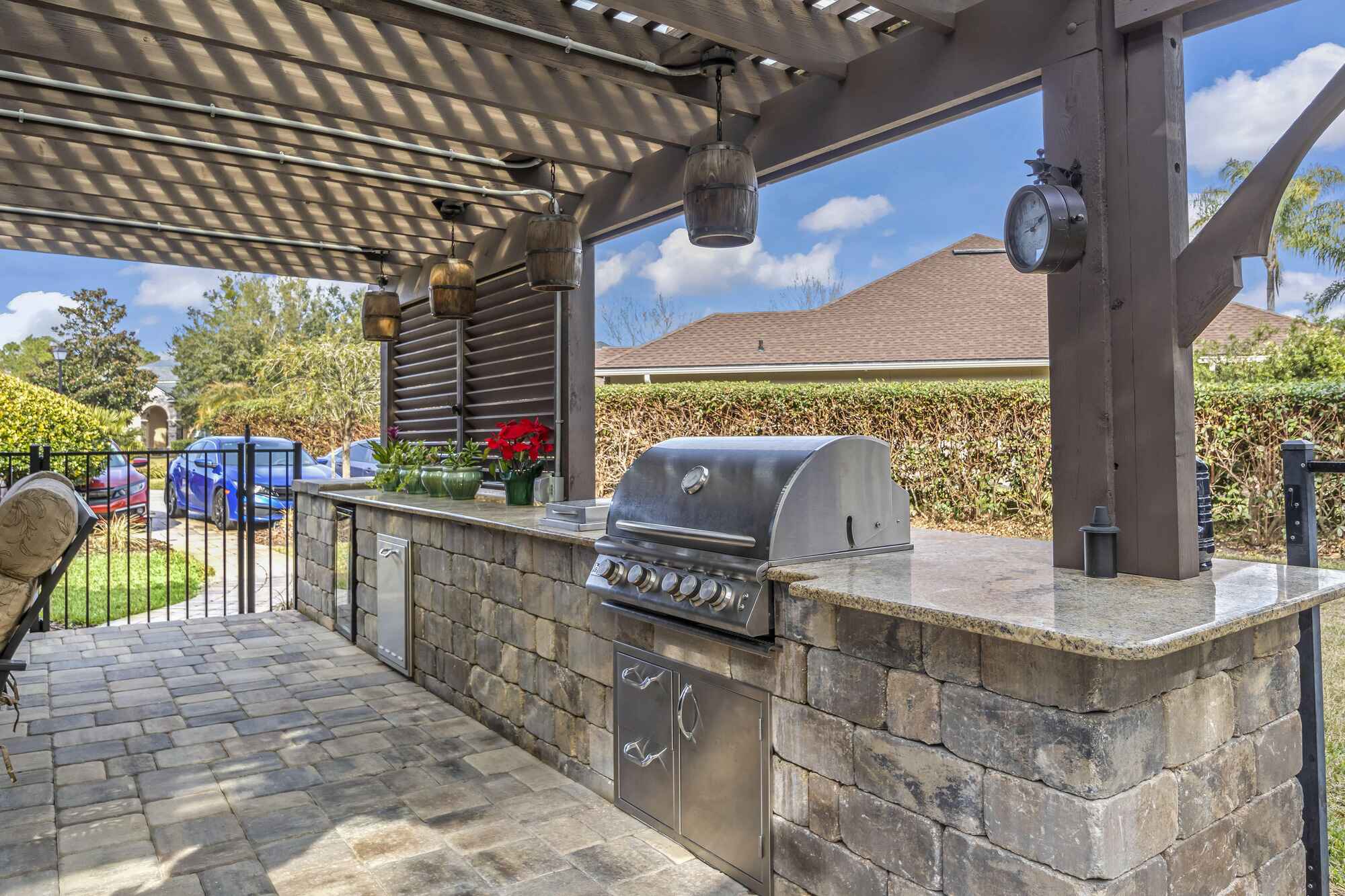 Front Page -Weber Shop Jacksonville Outdoor Kitchen with Stainless Steel Grill