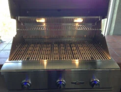 Delta Heat 32" Freestanding Grill W Rotisserie - DHBQ32R+DHGB32 -Weber Shop Light 78408.1477043322.1500.1500