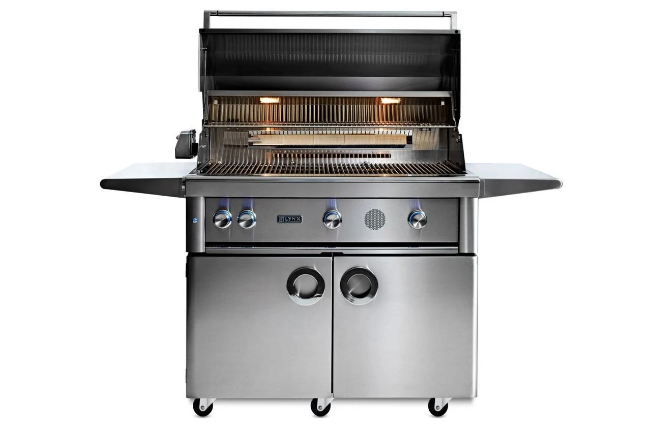 Lynx 42" Freestanding Smart Grill - SMART42F 4 Lynx 42" Freestanding Smart Grill - SMART42F - Image 2